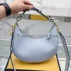 Totes Designer Underarm Bag Italy Half Moon Leather Crossbody Handbags Lady Metal Shoulder Handbag Luxurys Bags05