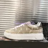 مصمم أحذية Time Out Women Sneakers منخفضة أعلى من القماش الدانتيل الحذاء حتى المدربين منصة طباعة مطاطية حذاء رياضة حذاء خمر مكتنزة مع صندوق