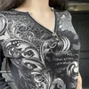 T-shirts pour femmes Xingqing Graphic Top Y2K Vêtements Femmes Vêtements esthétiques Boutons strass Col en V Manches 3/4 Grunge des années 2000