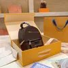 Modischer Mini-Rucksack mit glattem Reißverschluss, echtes Leder, Kinderrucksack für Damen, brauner Druckrucksack, 199 g