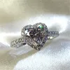 Bröllopsringar hjärta för kvinnor engagemang brud smycken kubik zirkoniumsten elegant tibetansk silver ringtillbehör R099