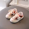 Sneakers Buty dla dzieci dla dziewczynki dla maluchów buty butów mody blokowanie dzieci Sneakery Pu skórzany pasek sznurkowy dziecięcy maluch CSUAL Buty 2309915