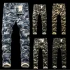 Mäns jeans män kamouflage tryck jeans rak denim byxor smala män jeans smal passande stretch camo denim byxor x0621 l230918