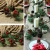 Plettri di pino artificiale Foglia di pino di Natale Piccole bacche Pigne per composizioni floreali Ghirlande Confezione regalo di nozze Decorazioni per albero di Natale da giardino