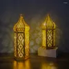 Ljushållare Iron Art Gold Lantern Hollow Marockan Geometric Elegant Candelabros Para Velas Home Decor