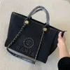 Tanie 90% zniżki na kobiety luksusowe etykieta Pearl Beach Ch Canvas Evening Bag Classic Big torebki Projektanci plecak plecak przenośna duża pojemność D14U Patrz model 256