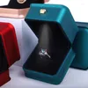 Sacchetti per gioielli Confezione regalo di lusso con anello a corona con custodie per collana con ciondolo a forma di matrimonio con luce a LED Visualizza regali di compleanno