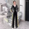 Kvinnors tvåbitar byxor Kvinnor kläder 2023 Spring Autumn Korean Fashion Street Gray Sweater Casual Sports Wide Leg Set