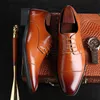 Chaussures en cuir de grain de crocodile pour hommes, chaussures de bureau d'affaires, chaussures Derby de fête de mariage pour hommes, bottes plates à bout carré pour garçons