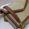 Роскошная кошелька с цепной дизайнерской сумкой для женщин высокое качество в холсте и кнопка пакеты с кнопкой поперечного теленка со съемной цепью с коробкой