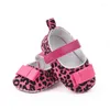 Premiers marcheurs bébé fille coton chaussures rétro printemps automne tout-petits Prewalker infantile fond doux né marcheur 0-12M léopard Mary Jane