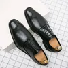 Business Men Ubieraj buty plus size 38-48 Eleganckie rozłam skórzane buty dla mężczyzn Formalne buty społeczne Oxfords dla chłopców na imprezie buty