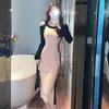 Casual Kleider YUQI Elegante Kaffee Langarm Seite Schlitz Sexy Kleid Für Frauen Club Party Kontrast Dünne Mode Herbst 2023 bodycon