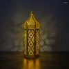 Ljushållare Iron Art Gold Lantern Hollow Marockan Geometric Elegant Candelabros Para Velas Home Decor