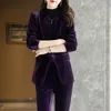 Pantalon de deux pièces pour femmes IZICFLY Costumes de femme de velours de haute qualité avec pantalon ensemble dames blazer d'affaires et pantalon OL styles vêtements de travail