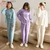 Vêtements de nuit pour femmes Stock femmes garder au chaud pyjamas ensemble flanelle grande taille plaine hiver vêtements de nuit à manches longues pantalon long correspondant