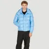 男性のためのジャケットデザイナー冬の膨らむコート暖かい風の輝くマット素材ダウンジャケットカップル屋外カップル