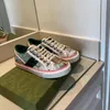 Tennis 1977 Sneakers Vrijetijdsschoenen voor heren Linnen luxe designer Dames singelband gestreepte rubberen zool Lage sportschoenen voor heren van elastisch katoen 04