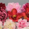 Fleurs décoratives 45 pièces têtes de fleurs en soie artificielle ensemble combiné décor de festival rouge fausse rose marguerite rose pour bricolage artisanat ornement de porte d'entrée