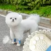 Vêtements de chien Chaussettes de poupée tridimensionnelles pour animaux de compagnie Anti-sale imperméable pour sortir Fournitures Anti Slip Chaussette Tricots Sécurité