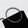 Brazalete de acero de titanio de moda clásica C, chian de mano con bolsa de regalo para pulseras de colección para mujer, artículos de joyería, regalos vip 255o