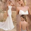 Romantische Meerjungfrau Brautkleider V-Ausschnitt ärmellos rückenfrei bodenlang Satin Brautkleider Brautkleider Vestidos de Novia BC3058269D