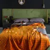 Роскошное модное фланелевое двухслойное двухслойное комбинированное фетровое одеяло с двусторонней печатью