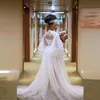 Plus Size Wedding Shawl Women Coats för brud nattklänning Långärmar Illusion Cloak Lace Moderskap Poshoot Vestidos Baby Show285e