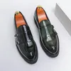 Zapatos casuales de cuero para hombres, mocasines formales de negocios con suela gruesa, zapatos de traje, zapatos brillantes de charol para niños, botas de vestir para fiesta