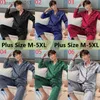 Vêtements de nuit pour femmes Hommes Plus Taille M-5XL Soie Satin Pyjamas Ensemble Garçons Mâle Baju Tidur Home Wear Costumes À Manches Longues Couleur Unie Leepwear Pyjama Costume De Nuit L230918