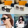 Sunglasses Big Square Women Brand Designer Retro Clear Sun Glasses for Female Oversized Black Shades UV400 the Same Style as A Fashion Star