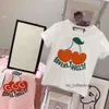 チャイルドレンズTシャツの男の子の女の子セットキッズ半袖トップチャイルドデザイナークロザーとストロベリーブラックホワイトサイズ90-160