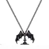 Drottning Moder Demon Evil Titanium Black Wings Diamond Saturn Necklace Super Cool Punk Bat291V