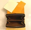 Designers plånböcker Purses Fashion Short Zippy plånbok Monogram Klassisk dragkedja Pocket Pallas Bag Zip Coin Leather Purse med Box M60067