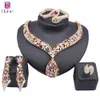 Luxe Dubai Gouden Kleur Sieraden Set Italië Elegante Vrouwen Kristallen Ketting Oorbellen Ring Armband Bruid Bruiloft Accessoires