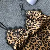 Kobietowa odzież sutowa Kobiety Leopard Printed Pajama Zestaw Sexy Lace V Neck Bielizna Krótki zestaw Pijama Suit Koronkowy bieliznę Koszczelki Pękamę L230918