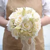 Fleurs décoratives, roses artificielles faciles d'entretien, bouquets multicolores réalistes avec nœuds en ruban, feuilles vertes élégantes pour les mariages