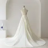 Abiti da sposa francesi a-line con scollo a V in raso semplice stile Hepburn Corpetto stretto senza schienale Bohemian retrò affascinante RL1098