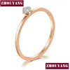 Accesorios para el cabello Anillos de banda Anillo Zhouyang para mujeres Simple Fino Titanio Acero 4 Cs Cubic Zirconia Color Oro Rosa Regalo de cumpleaños Fashi Dhbcy