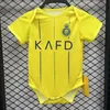 2023 24 Al Nassr FC Babykleertjes Voetbalshirts RONALDO Thuis Gele Versie Voetbalshirt Korte Mouwen Uniformen