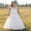 Boho Flower Girl Vestidos para casamento com Criss Cross Back Tea Length Pageant Dress Princess Gowns2304