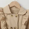 Robes de baptême 2 7Y enfants filles trench-coat bébé automne hiver vêtements dentelle garniture à manches longues revers double boutonnage coupe-vent vêtements d'extérieur pour enfants 230918