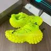 Defender Sneaker Hommes Femmes Chaussures Casual Designer Plateforme En Caoutchouc Pneu Chaussure Baskets Beige Noir Kaki Armée Vert Rouge Bleu Semelle Épaisse Hommes