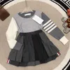 Dress suits for Girls Academic style autumn sets Size 100-150 CM 2pcs Contrast color patchwork design sweater and pleated skirt Sep15