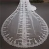 Brautschleier Luxus Weiß oder Elfenbein Einschichtiger Hochzeitsschleier Spitzenrand Tüll Kathedrale für die Braut mit Kamm HL