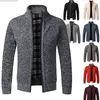 Jaquetas masculinas M-4XL outono e inverno novo casaco de malha espessado de pelúcia com gola vertical zíper suéter cardigan quente 230919