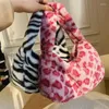 Bolsas de cintura Mujeres Vaca Impresión Mini Hombro Felpa Shopper Monederos Bolso Femenino Invierno Axila Fluffy Tote