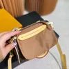 Nuevo diseñador de moda Bolsas de asas para mujer Bolso bandolera de alta calidad Flores antiguas clásicas Bolsas de almohada Nano Speedy Bolsos de lujo para mujer