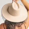 Breda brimhattar hink hattar doury strass Tassel Cowboy Hat Y2k Party E-Girls Casual Feather Star Print Caps Vintage Royal Court Style Elegant Hats 230919