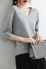 Kvinnors tröjor Summer Fashion Wool Sweater V-Neck Loose Bottoming Sticked Five-Point Sleeve All-Match Top Thin Section